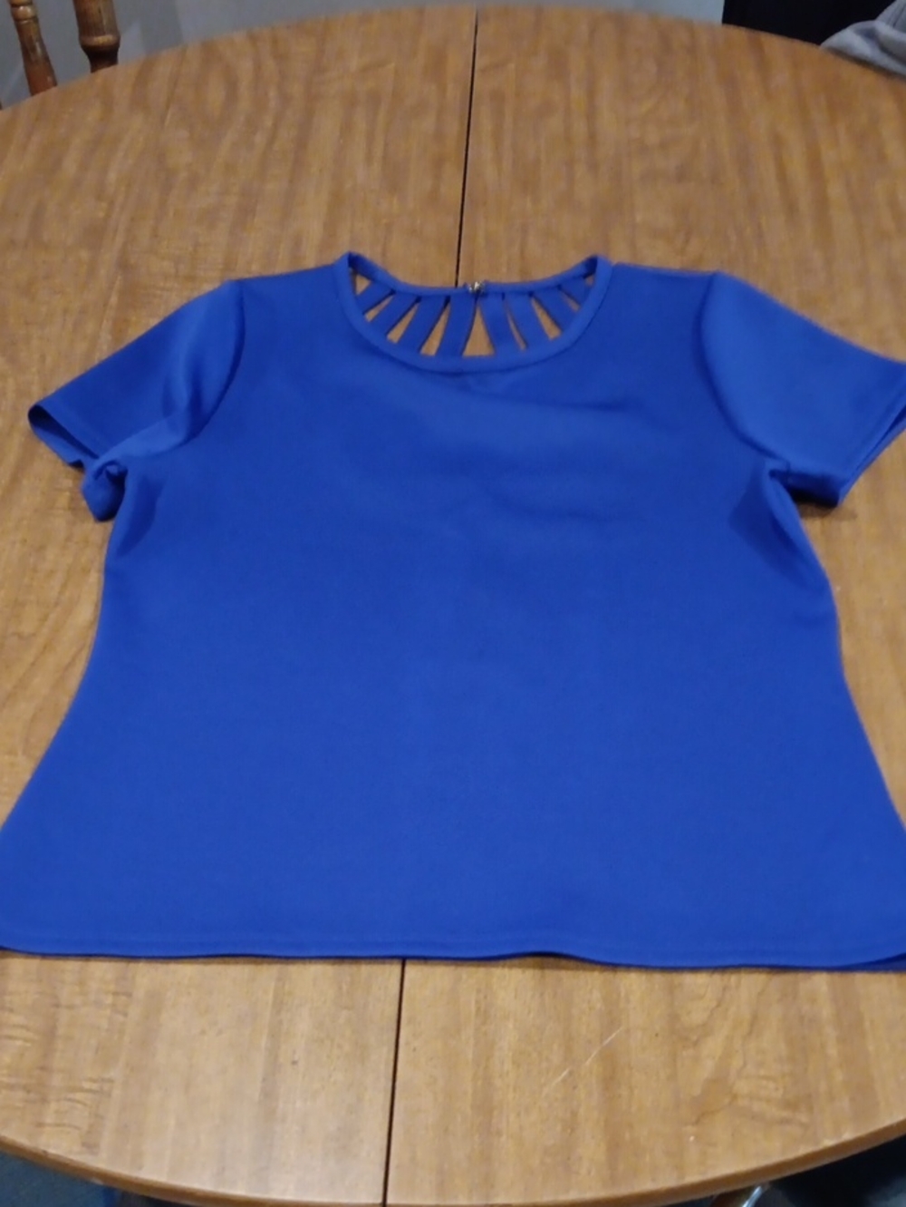 Forever 21 Blue Short Sleeve Cutout Neck Tee